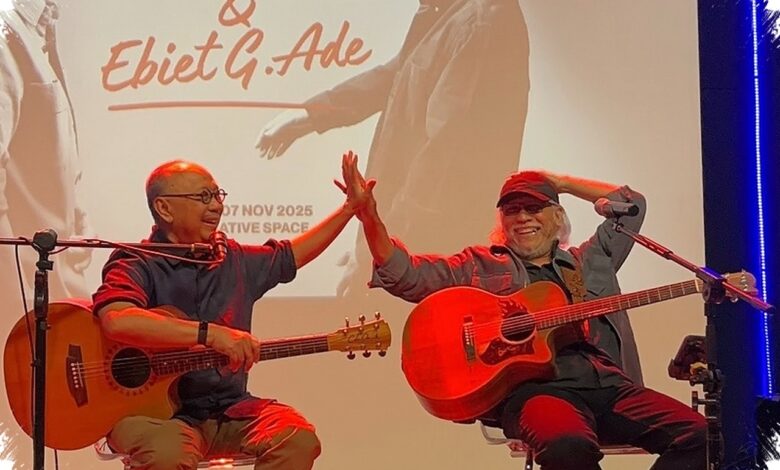 Ebiet G. Ade dan Iwan Fals Hidupkan Lagi Titip Rindu Buat Ayah dengan Nuansa Baru