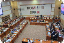 Komisi III DPR Siap Bahas Korupsi Batu Bara, Isu Febrie Adriansyah Ikut Mengemuka
