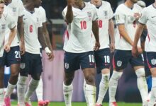 Burnham Sebut Inggris Kompak Dukung Kane Lawan Norwegia, Ini Alasannya