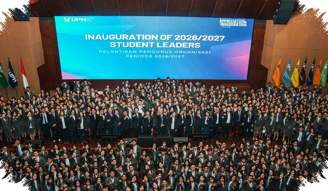 UPH Rayakan 837 Student Leaders Baru, Kepemimpinan Jadi Panggilan Bukan Sekadar Jabatan