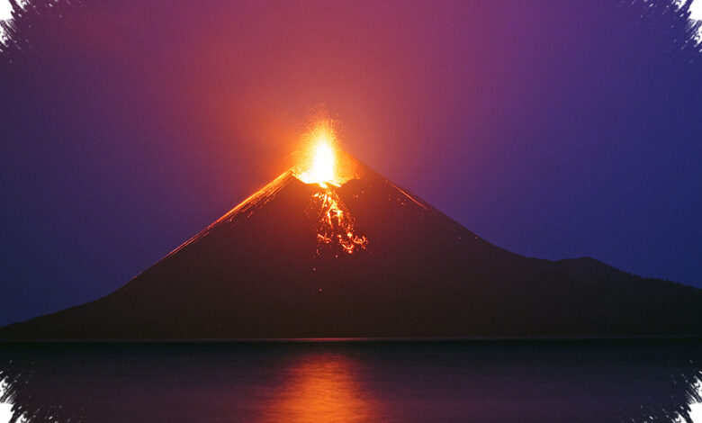 Anak Krakatau Naik Siaga, Ini Skenario Terburuk Jika Gunung Itu Meletus Lagi