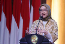 ASN Diizinkan Antar Anak di Hari Pertama Sekolah, Rini Minta Kerja Tetap Fleksibel