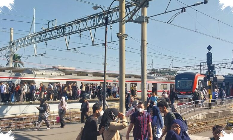 Bogor Line Makin Padat, KAI Siapkan Peron Baru untuk Layani 431.000 Penumpang per Hari