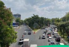 Cerah Seharian di Surabaya, Malam Baru Berawan Tanpa Potensi Hujan
