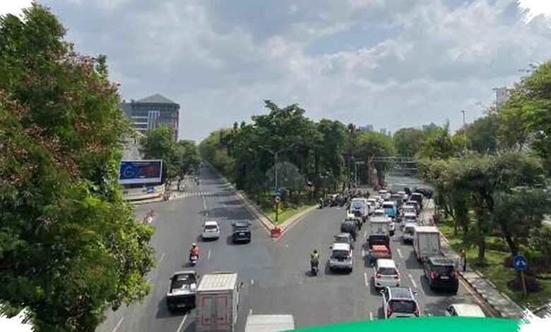 Cerah Seharian di Surabaya, Malam Baru Berawan Tanpa Potensi Hujan