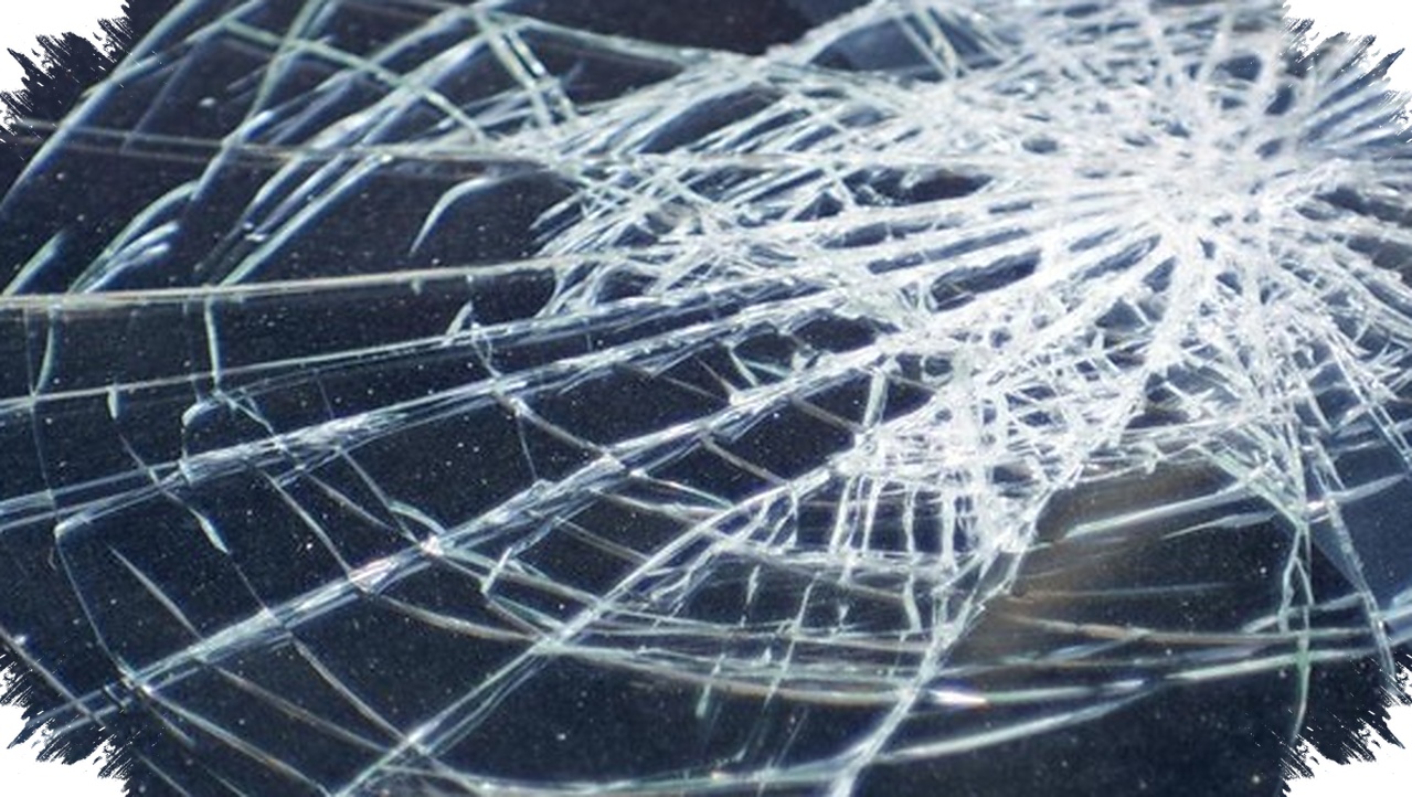 Minibus Tabrak Pikap yang Pecah Ban di Tol Jagorawi, Pengemudi Luka di Kepala dan Tangan