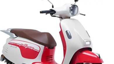 Honda NS150LA dan QJMotor Sunshine Dino MAX, Duel Skutik Retro Premium yang Tipis Bedanya