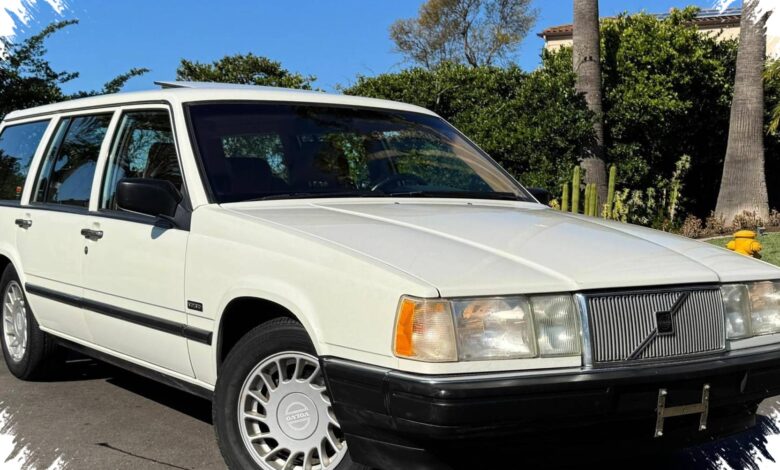 Volvo 960 Wagon yang Disangka Mobil Tua, Ternyata Simpan Mesin 6 Silinder dan Kabin Premium
