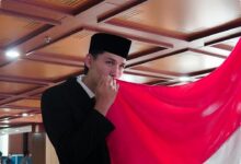 Erick Thohir Girang, Indonesia Punya Striker Jangkung Baru Bernama Mitchell Baker