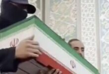 Pria Bertopeng di Pemakaman Khamenei Ternyata Bukan Mojtaba, Ini Sosoknya