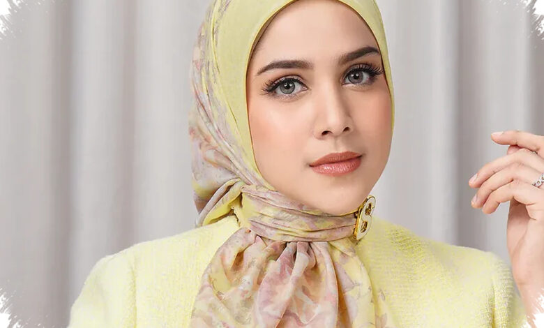 11 Warna Jilbab yang Paling Masuk Akal untuk Baju Kuning, dari Aman sampai Elegan