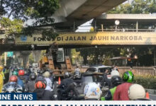 Jalan Kapten Tendean Kembali Normal, Pembongkaran JPO Ringsek Sudah Rampung