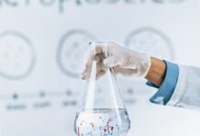 Mikroplastik Sudah Masuk Darah dan Otak, Ini yang Ilmuwan Ketahui