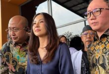 Sarwendah dan Ruben Sama-Sama Ngotot Soal Hak Asuh, Sidang Lanjut Mediasi Pekan Depan