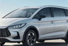 BYD M6 DM Langsung Jadi Raja PHEV, Chery dan Wuling Masih Mengejar