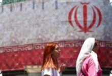 Trump Umumkan Warga AS Dibebaskan dari Iran, Isyarat Niat Baik di Tengah Ketegangan