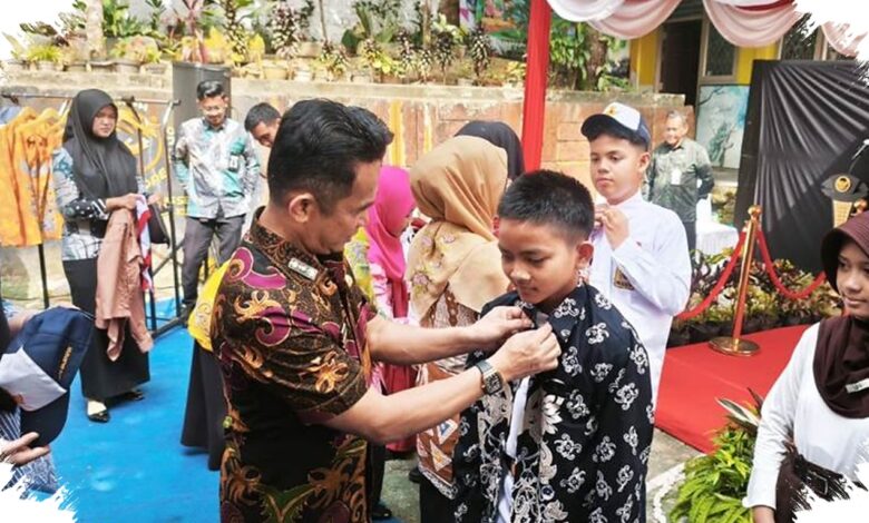 Balikpapan Siapkan Rp30 Miliar untuk Seragam Gratis, Targetnya Naik Jadi 5 Stel