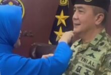Ayah Awkarin Naik Menjadi Laksda TNI AL, Pesan Amanah dan Cinta Orangtuanya