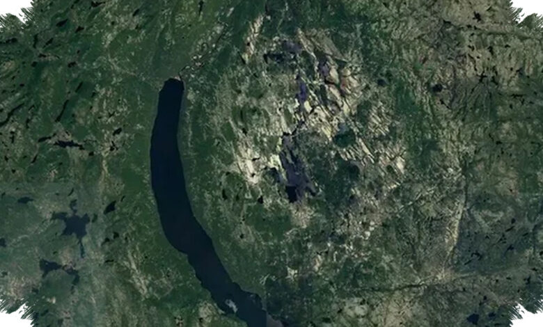 Ditemukan dari Google Maps, Kawah Meteor 390 Juta Tahun Ini Tersembunyi di Quebec