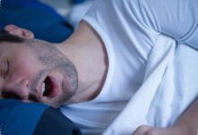 5 Kebiasaan yang Membuat Ngorok Makin Parah, dari Posisi Tidur hingga Kurang Tidur