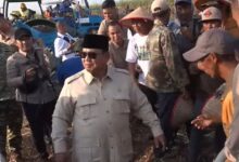 Kelakar Prabowo tentang Polri, Mengapa Polisi Tak di Bawah Menhan?