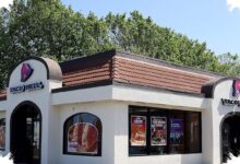 Wabah Parasit Picu Diare Akut, Taco Bell Tarik Selada di 5 Negara Bagian AS
