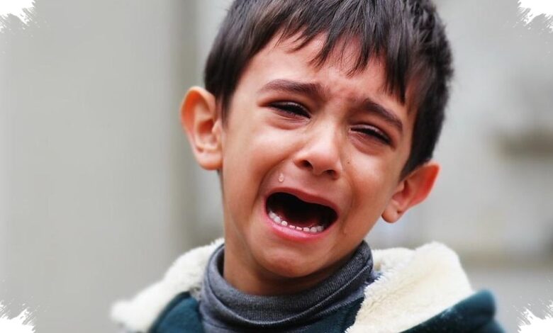 7 Cara Mengatasi Anak Menangis di Gerbang Sekolah, Jangan Memperpanjang Pamitan