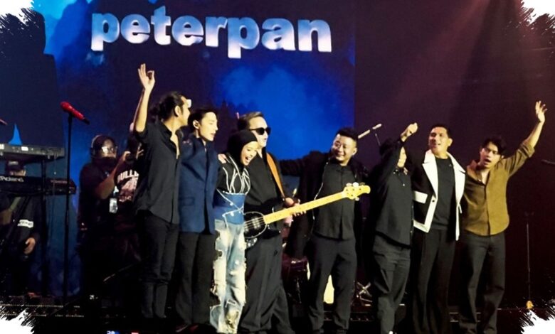 Setelah 18 Tahun, 5.000 Penggemar Jadikan Konser Peterpan Karaoke Raksasa