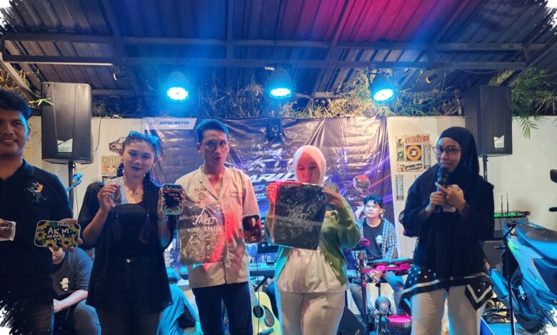 1.100 Pengendara Padati Night Ride Palembang, New Honda Vario Evo 160 Diperkenalkan