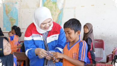 Dari Sampah ke Karya Kreatif, Program SEKAR Mengubah Kebiasaan Siswa Pesisir