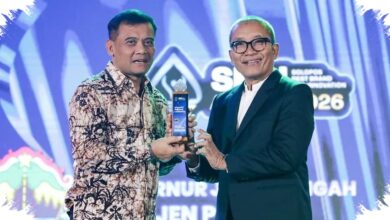 Ahmad Luthfi Raih SBBI Award, Investasi Jateng Serap 418 Ribu Tenaga Kerja