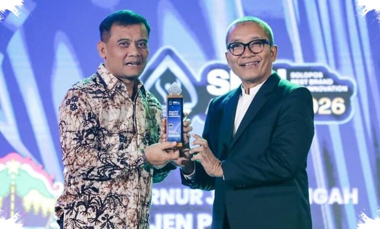 Ahmad Luthfi Raih SBBI Award, Investasi Jateng Serap 418 Ribu Tenaga Kerja