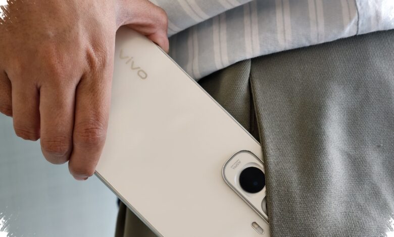 Vivo Y500 Masih Bisa Dipakai Saat Baterai 1 Persen, Bertahan Lebih dari 30 Menit