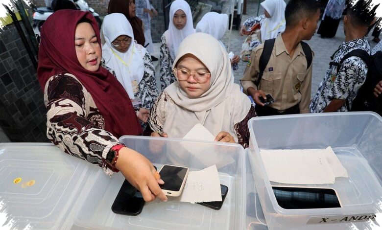 6 Kondisi Siswa Masih Boleh Pakai Gawai di Sekolah, Bukan Larangan Total