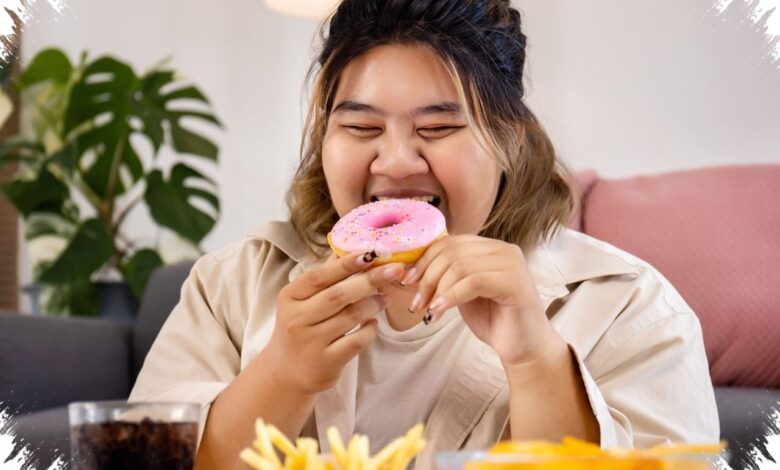 5 Kebiasaan Makan Sepele yang Bisa Mengganggu Kesehatan dalam Jangka Panjang