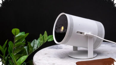 Samsung Freestyle+ Bawa Vision AI, Proyektor Portabel yang Bisa Menyesuaikan Dinding