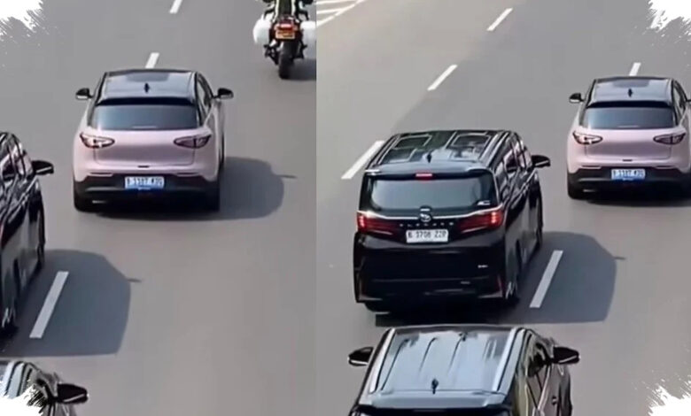 Mobil Listrik Pink Masuk Jalur Patwal di Sudirman, Reaksi Warganet Terbelah