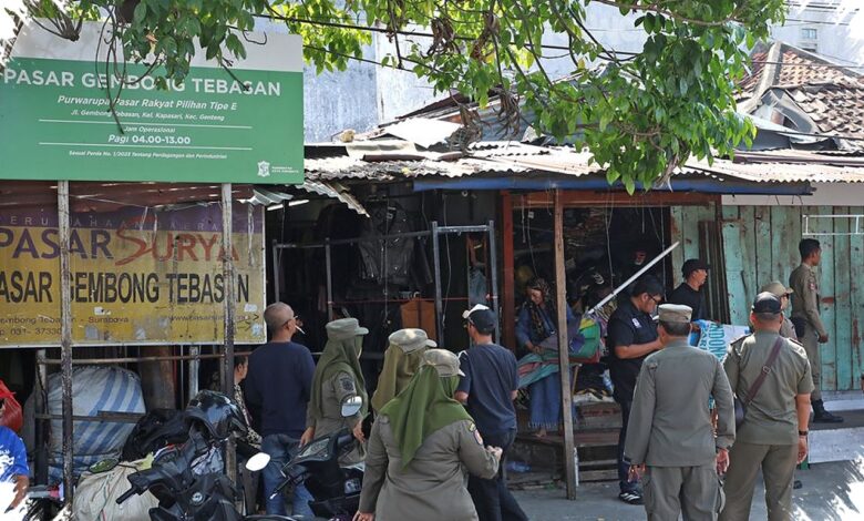 2.700 Stan Gratis Surabaya, Ujian Menata Pasar Tumpah Tanpa Mematikan Nafkah