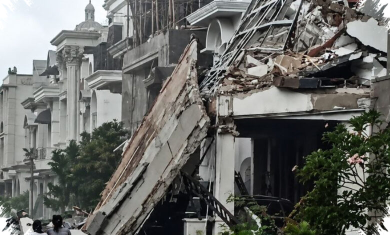 Rumah di Grand Polonia Hancur akibat Ledakan, Pipa Gas Bawah Tanah Diselidiki