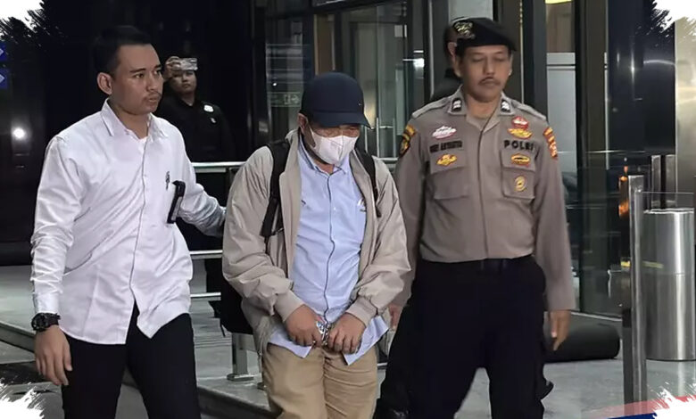 Tiba di KPK dengan Masker dan Wajah Tertunduk, Bupati Lombok Barat Bungkam