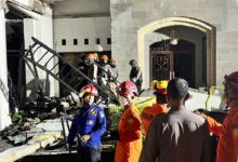 Ledakan Rumah Mewah di Medan Merobohkan Bangunan, Lexus NX Tertimpa Reruntuhan