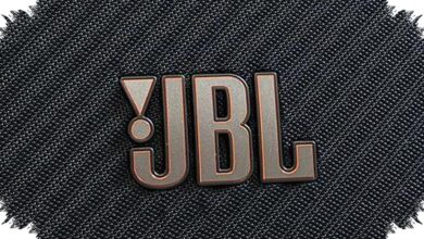 JBL Vienna Bukan Speaker Biasa, Layar 18,5 Inci Ini Menampilkan Lirik Lagu