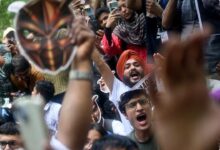 Topeng Kecoak di Demo Gen Z India, 180 Orang Terluka dan Menteri Dituntut Mundur