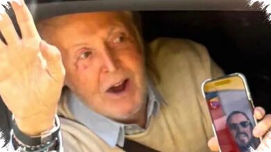 Paul McCartney Menyapa Fans dari Mobil, Ringo Starr Muncul di Layar FaceTime
