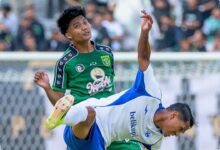 Dua Kali Gagal Menjaga Keunggulan, Pertahanan Persebaya Jadi Alarm Musim 2026/2027