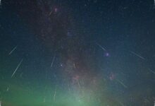 Setitik Cahaya Perseid Menyimpan Perjalanan Ribuan Tahun yang Berakhir dalam Sekejap